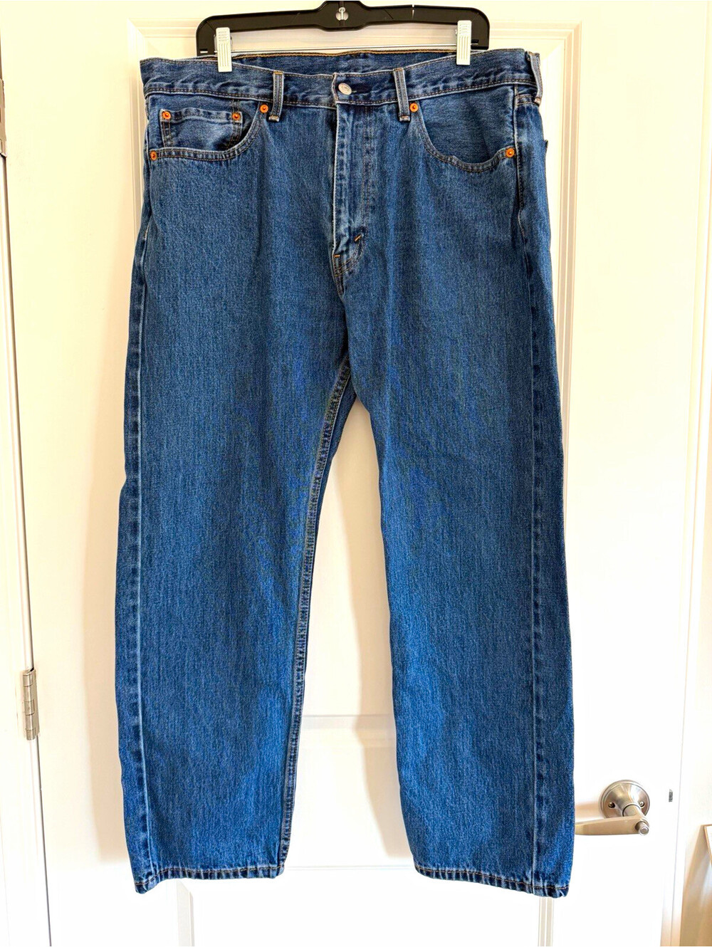 Levi's 505 Men's Jeans W38 L28 Regular Fit Straight Leg Medium Wash Denim